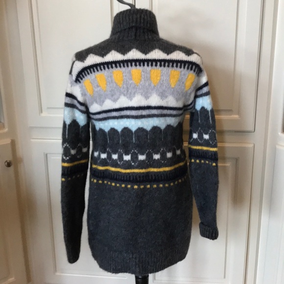 Cardigan Maternity Gap Sweater. - Picture 2 of 3